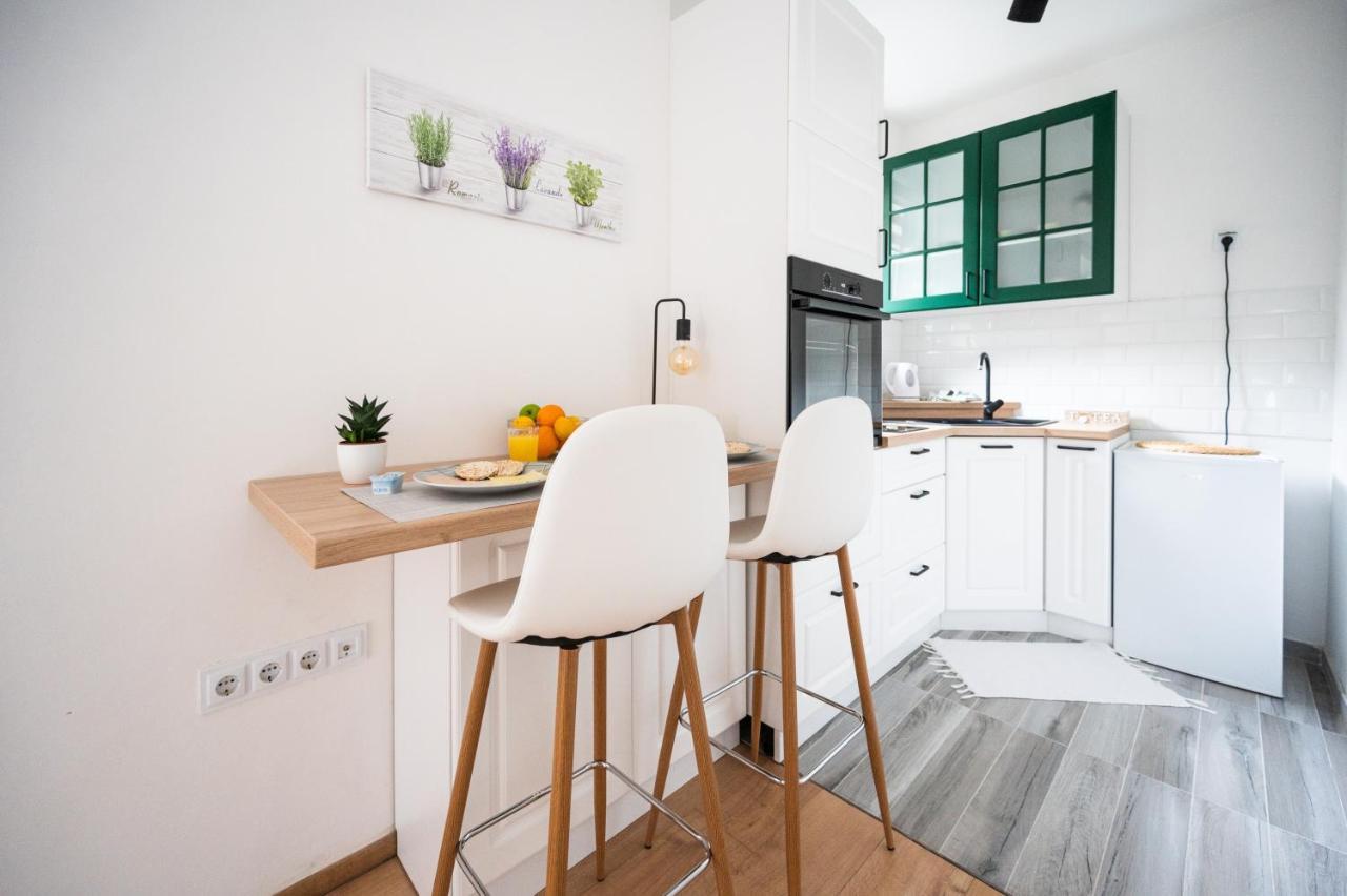 Modern Studio Apartment In The Old Town SJJ Exteriör bild